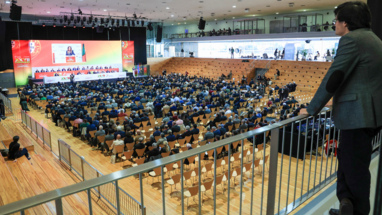 Dois dias, uma dúzia de reivindicações: estas são as exigências dos municípios ao Governo